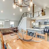 Modern Oskaloosa Cabin w/ 2 Acres & On-site Trails