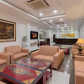 Hotel Ratnasambhava