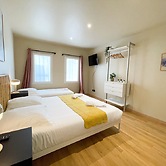 La Collégiale - Etablissement de charme