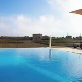 Kenn Gozitan Villa and Pool