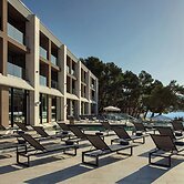 The Isolano, Cres, Autograph Collection