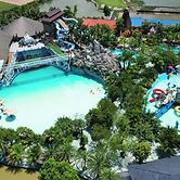 Quang Ninh Gate Hotel & Resort