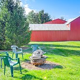 Greenwich Countryside Apartment w/ Shared Yard
