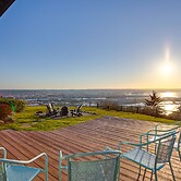Scenic Tacoma Apartment w/ Deck & Fire Pit!
