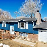 Charming Elk Mountain Home: Hunt, Hike & Fish!