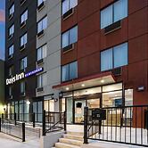 Days Inn By Wyndham Staten Island