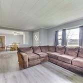 Cozy Charlotte Home w/ Fire Pit ~ 6 Mi to Uptown!