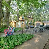 Steps to Chautauqua Lake: Cozy Cottage w/ Patio
