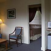 Rainbow Lodge