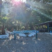 Glamping Canvas Butterfly Valley