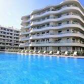 Rogowo Pearl Turquoise by Renters