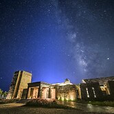 Sangdeng Zhuba Starry View Hotel