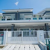 Ipoh Meru Animation Stay by Grab A Stay