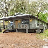 Lakefront Keystone Heights Cottage w/ Private Dock