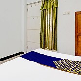 OYO Life 93841 Panorama Dewi