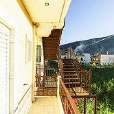 Blue Hug Apartments