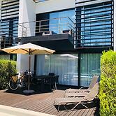 Tr ia Beach Pool Golf Villa