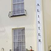 Alister Guest House