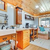 Dog-friendly Mtn Retreat in Whitehall w/ View!