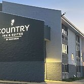 Country Inn & Suites By Radisson, Dunbar - Charleston