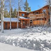 Alpine Chalet Nature Lovers Rejoice! Chic 4 BDR