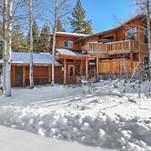 Alpine Chalet Nature Lovers Rejoice! Chic 4 BDR