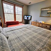 Summit Serenity by Avantstay Central Location w/ Mountain Views & Deck