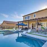 Chic Coachella Home < 3 Mi to Empire Polo Club