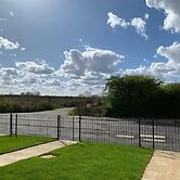 Brand New Entire 4 Bed House/multiple Parking