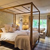 The Pheasant Hotel