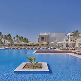 The Club by Fanar