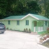 Pinard's Mountain Resort- Cottage 9