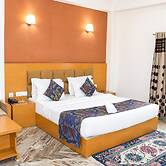 Goroomgo Girish Alay Homestay Uttarakhand