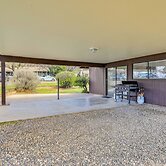 Pet-friendly Camp Verde Home w/ Gas Grill!