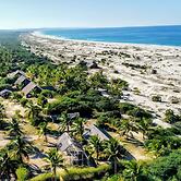 Morrumbene Beach Resort