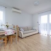 Bright Apartment With Balcony by Renters