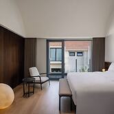 Jiangnan House  Yangcheng Lake