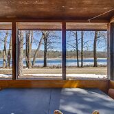 Serene Park Rapids Cabin: Fire Pit, Lake Access!
