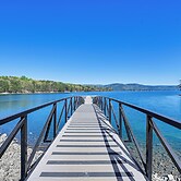 Serene Home Between Lake Jocassee & Lake Keowee!