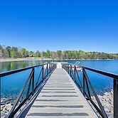 Serene Home Between Lake Jocassee & Lake Keowee!