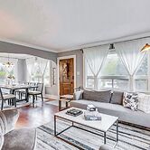 Charming Tacoma Vacation Rental: 2 Mi to Downtown!