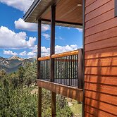 Eldondale -- 22-zone3272 4 Bedroom Home by RedAwning