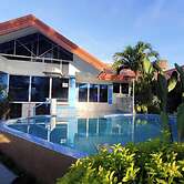 Seaview Beach Resort Dumaguete Beachfront