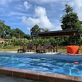 Rouhi Retreats By Doulos