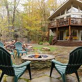 Sweet William A Lake Naomi Chalet Membership