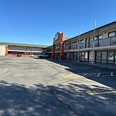 Stay Inn by OYO Near I 80 Lincoln West