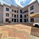 Charming 2-bed Apartment in Kigali