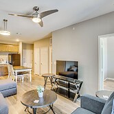 Close to Lakes, Parks & Winery: Bonham Apt