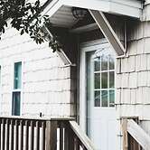 Oasis Steps From Beach Outdoor Shower and Dining