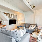 Bayfront Luxemburg Cabin Rental w/ Private Beach!